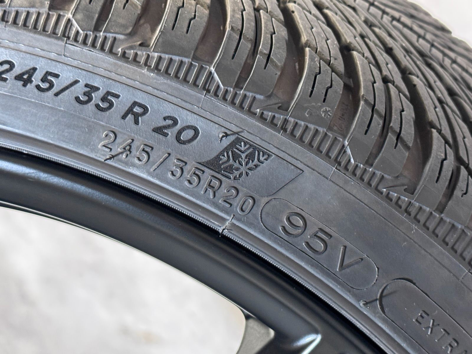 Original 20 21 Zoll Porsche 992 S 4S C2 Classic Winterreifen