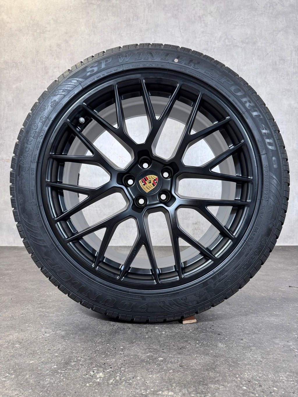 Original 20 Zoll Porsche Macan I II III 95B SPYDER Winterreifen