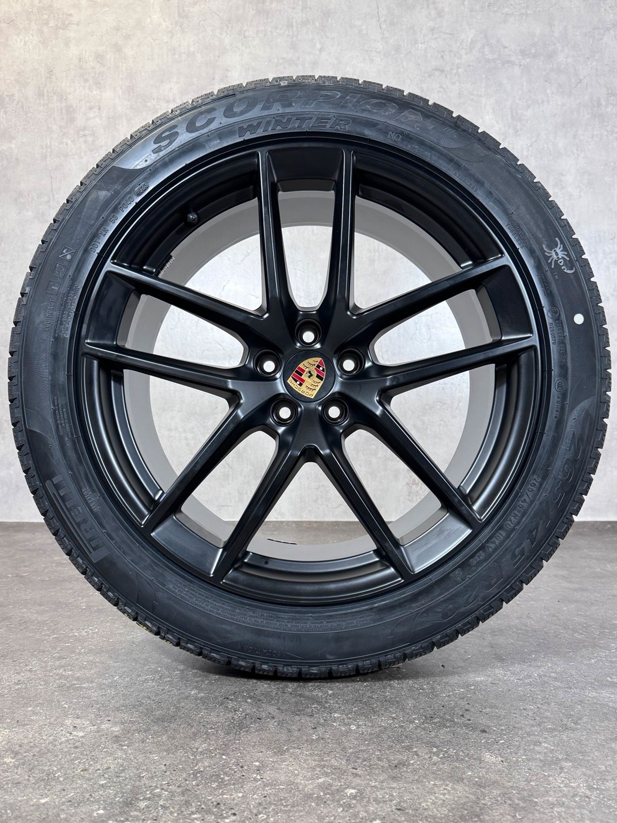 NEU Original 20 Zoll Porsche Macan III 3 Winterreifen 95B044650
