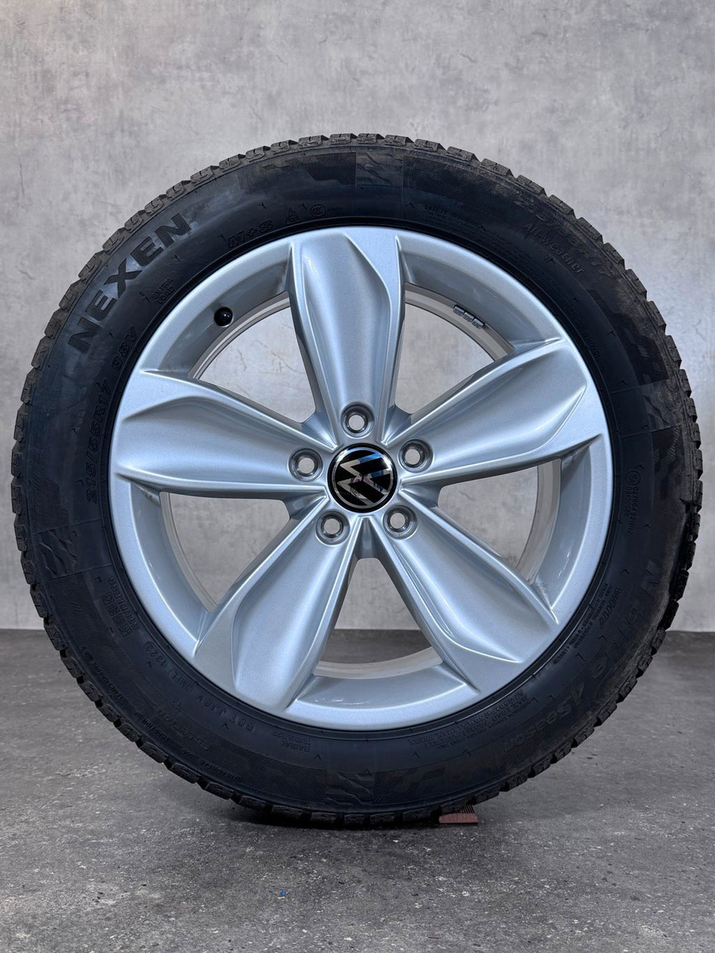 Original 17 Zoll Passat 3G B8 Istanbul Winterreifen 3G0601025BR