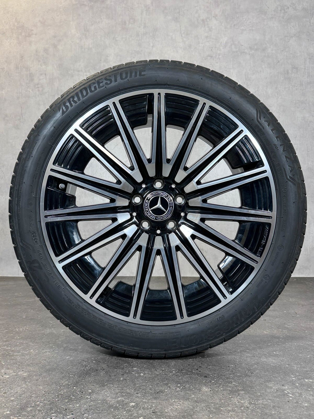 NEU Original 20 Zoll Mercedes AMG GLA H247 GLB X247 Sommerräder