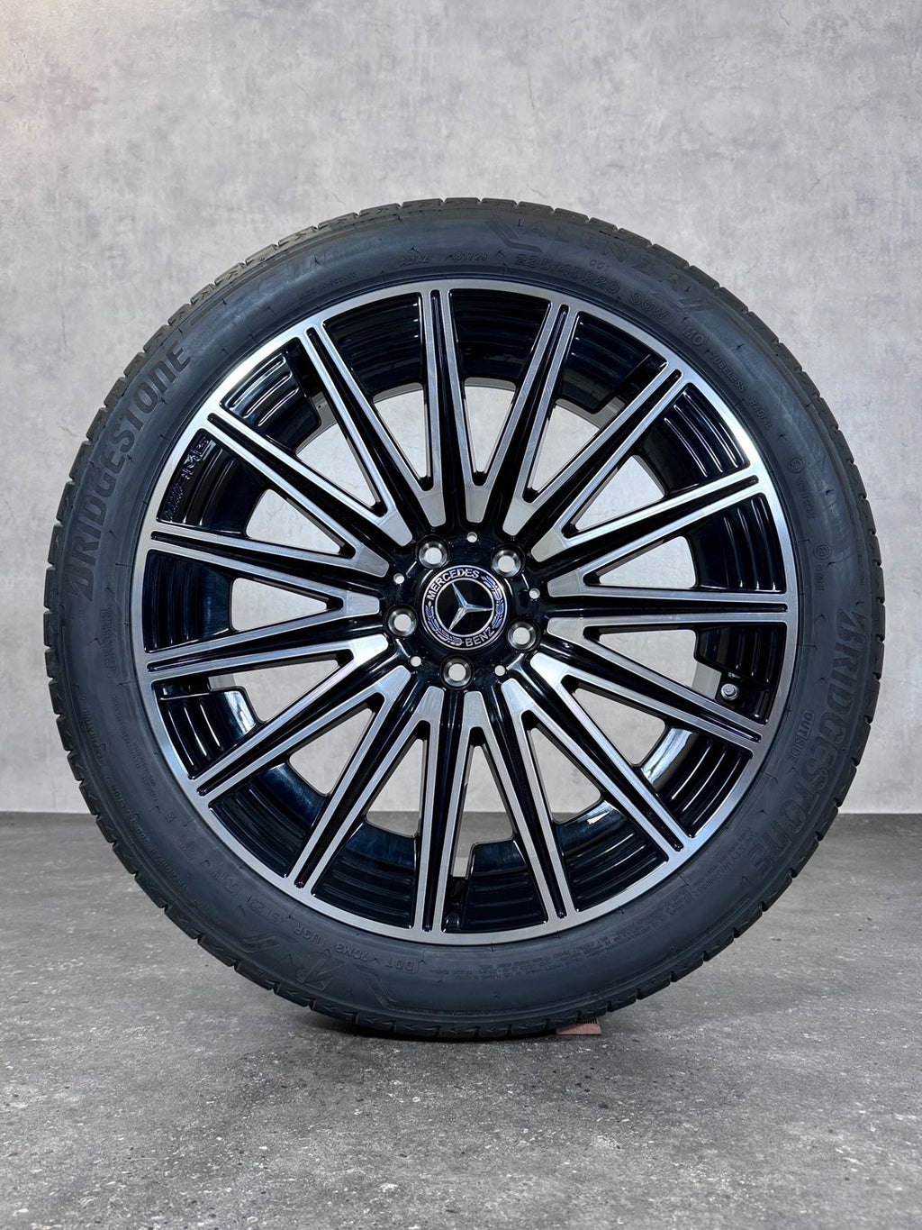 NEU Original 20 Zoll Mercedes AMG GLA H247 GLB X247 Sommerräder