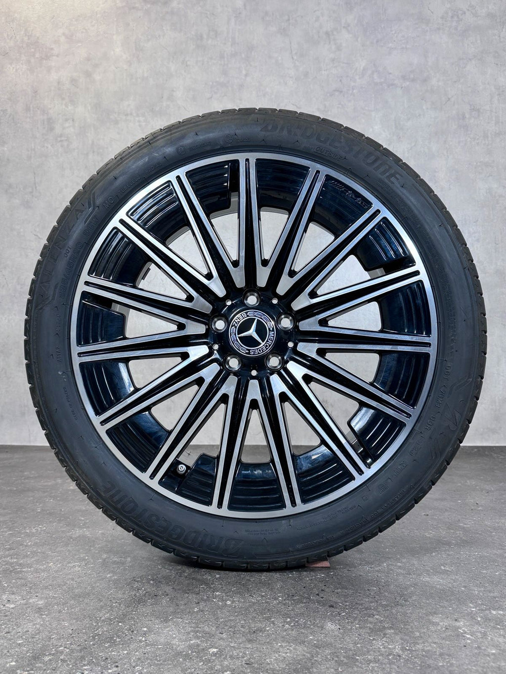 NEU Original 20 Zoll Mercedes AMG GLA H247 GLB X247 Sommerräder