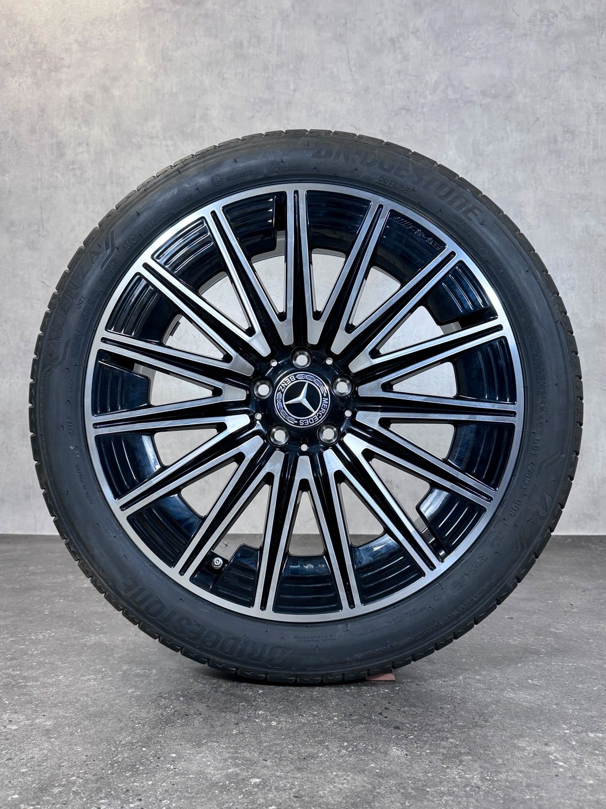 NEU Original 20 Zoll Mercedes AMG GLA H247 GLB X247 Sommerräder