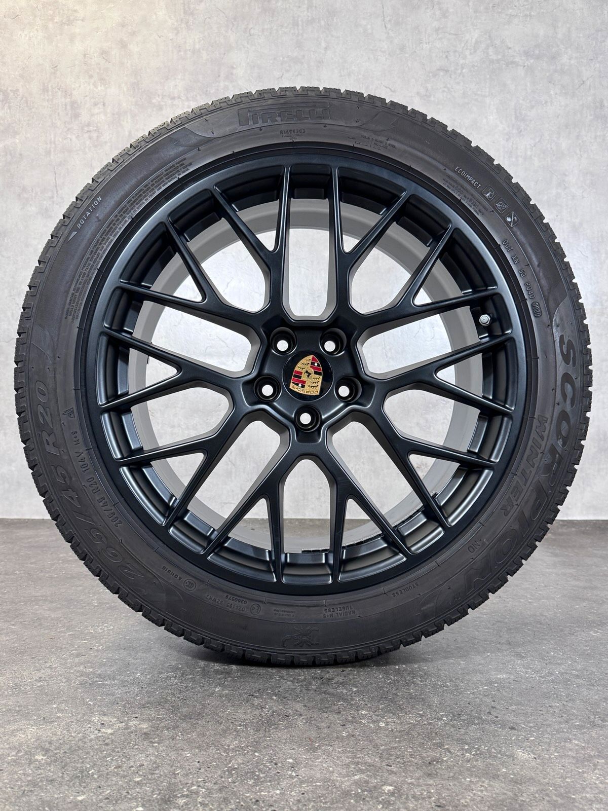 Original 20 Zoll Porsche Macan I II III 95B Spyder Winterreifen
