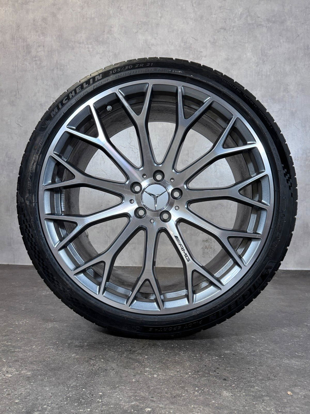 Original 21 Zoll Mercedes AMG SL 43 55 63 R232 Sommerreifen NEU