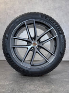 Original 20 Zoll Porsche Macan III S GTS Winterräder 95B044650