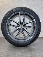 Original 20 Zoll Porsche Macan III S GTS Winterräder 95B044650