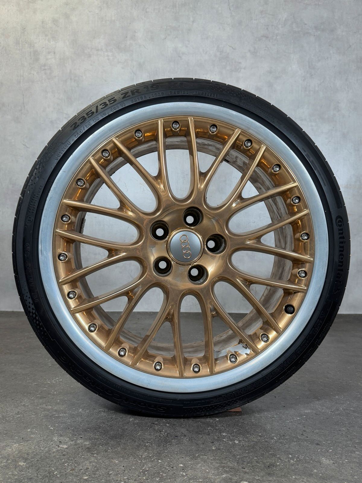 Original 19 Zoll Audi BBS 4F0601025L 8,5Jx19 ET 48 Sommerräder