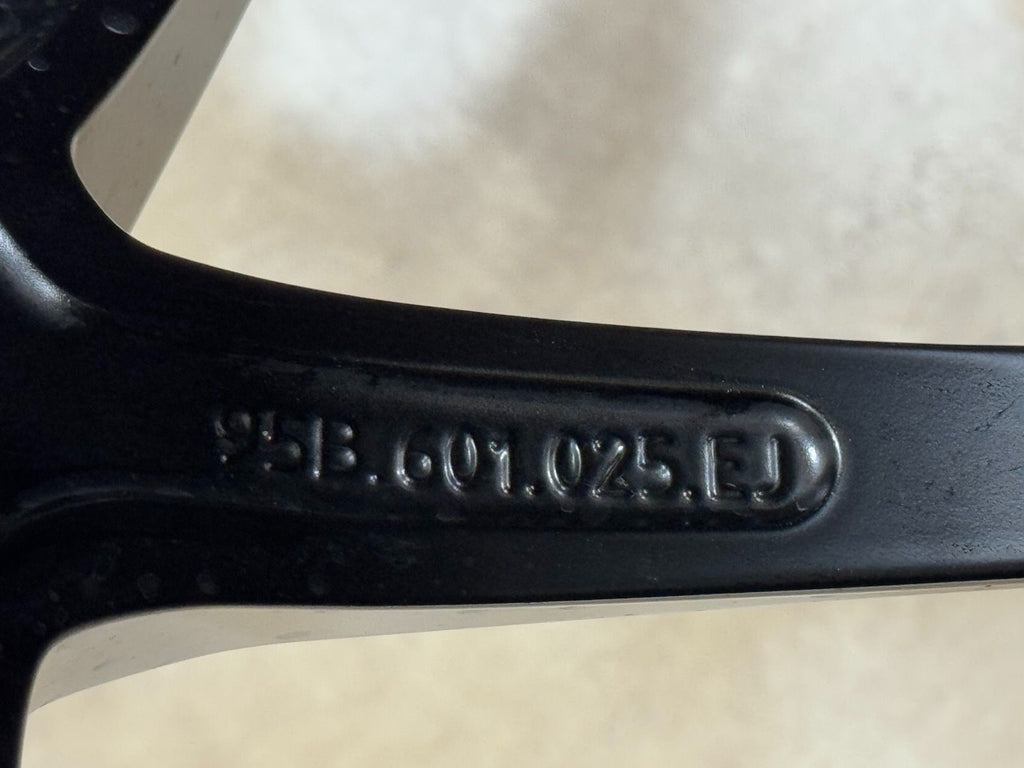 Original 20 Zoll Porsche Macan III 95B Winterräder 95B601025EJ