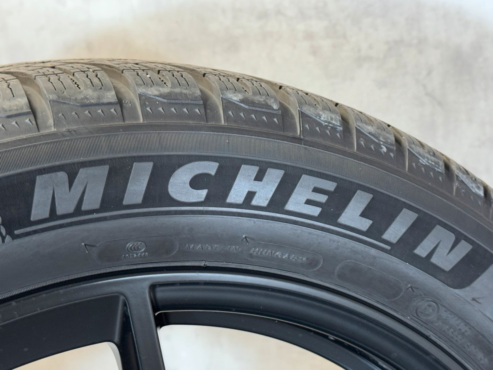 Original 20 Zoll Porsche Macan III 95B Winterräder 95B601025EJ