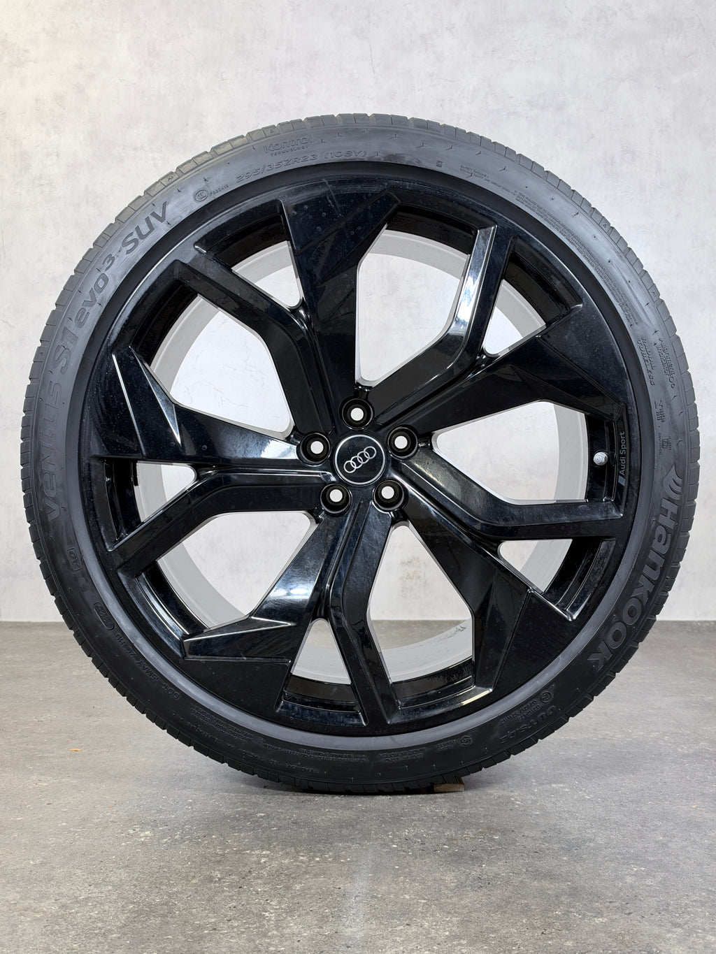 ORIGINAL 23 ZOLL AUDI RSQ8 RS Q8 SPORT SOMMERREIFEN