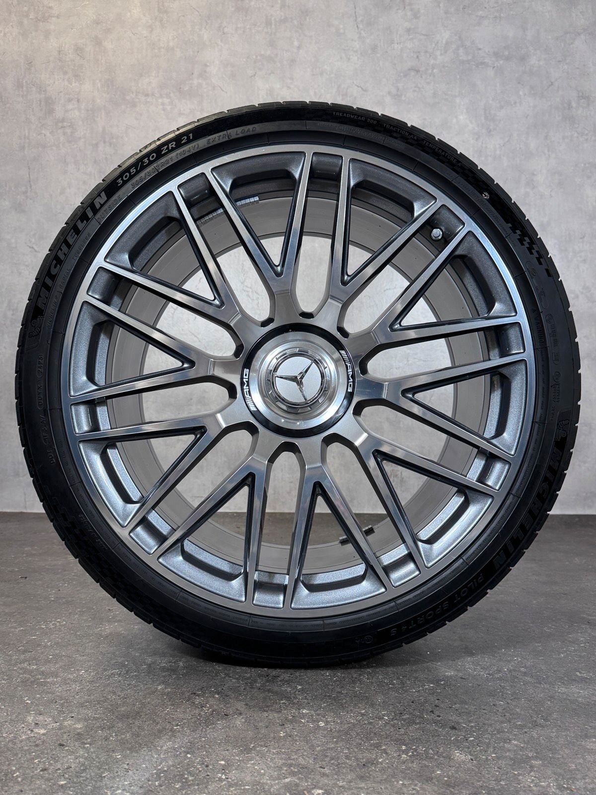 Original 21 Zoll Mercedes SL 43 55 63 R232 W232 Sommerräder