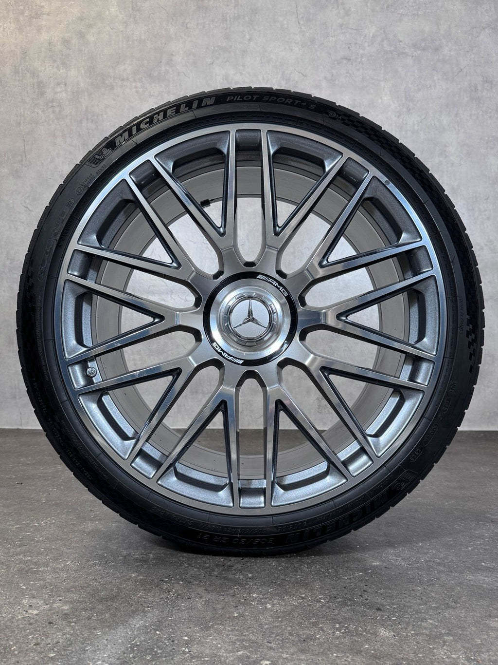 Original 21 Zoll Mercedes SL 43 55 63 R232 W232 Sommerräder