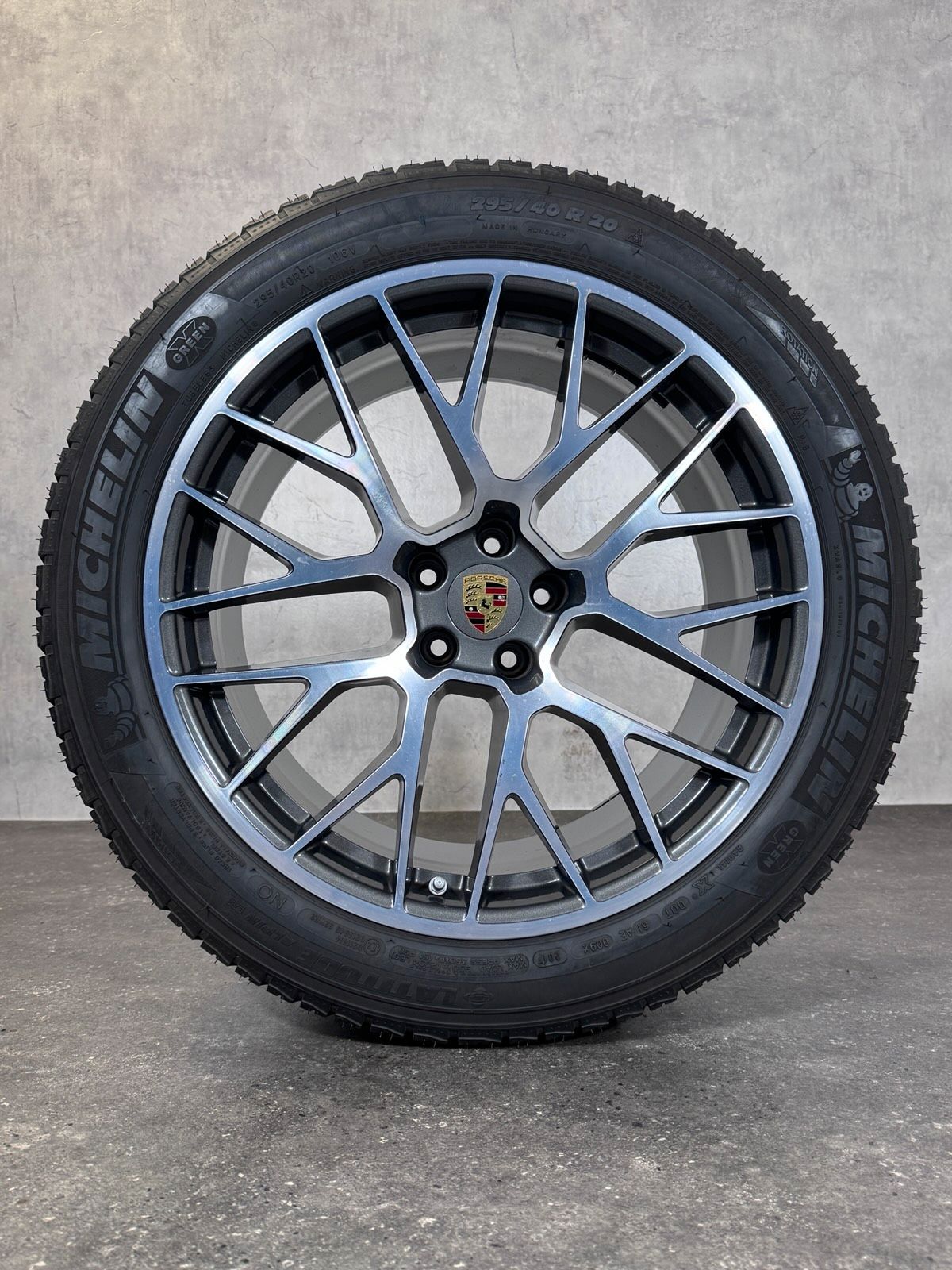 Original 20 Zoll Porsche RS Spyder Winterräder Macan I II 95B