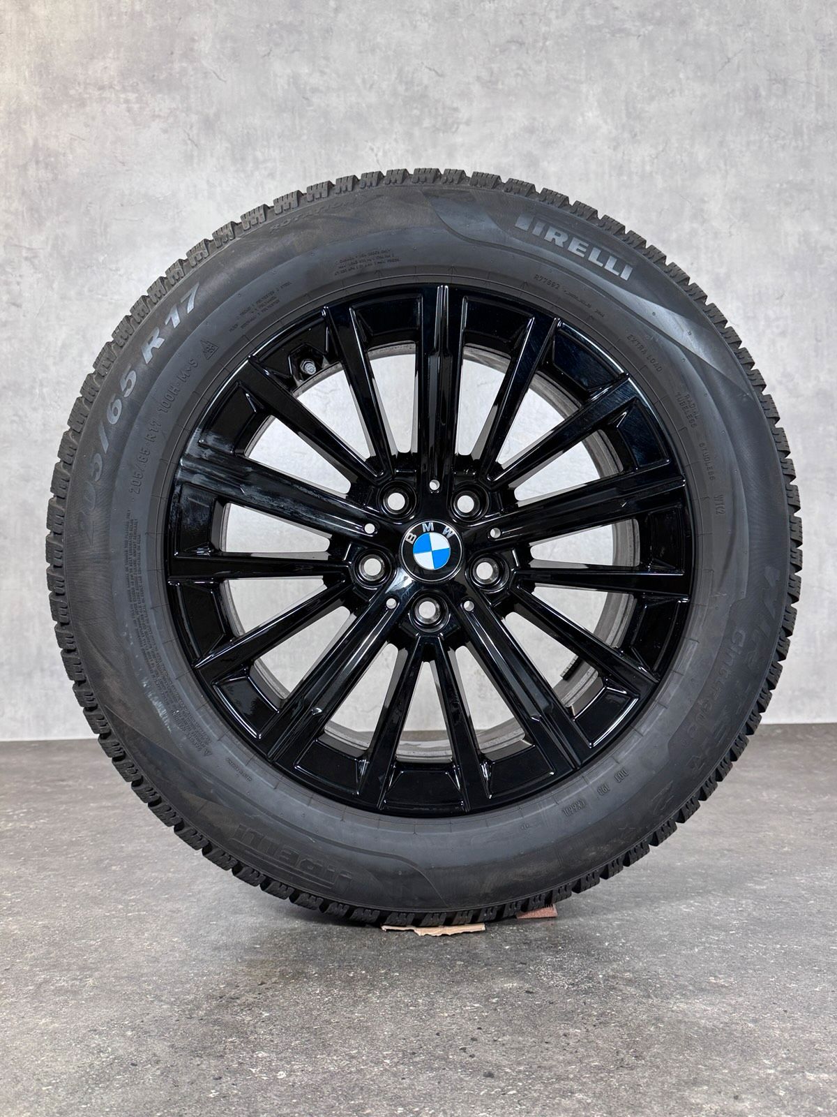 Original 17 Zoll BMW X1 iX U11 iX2 U10 Winterräder 833 5aa094B2