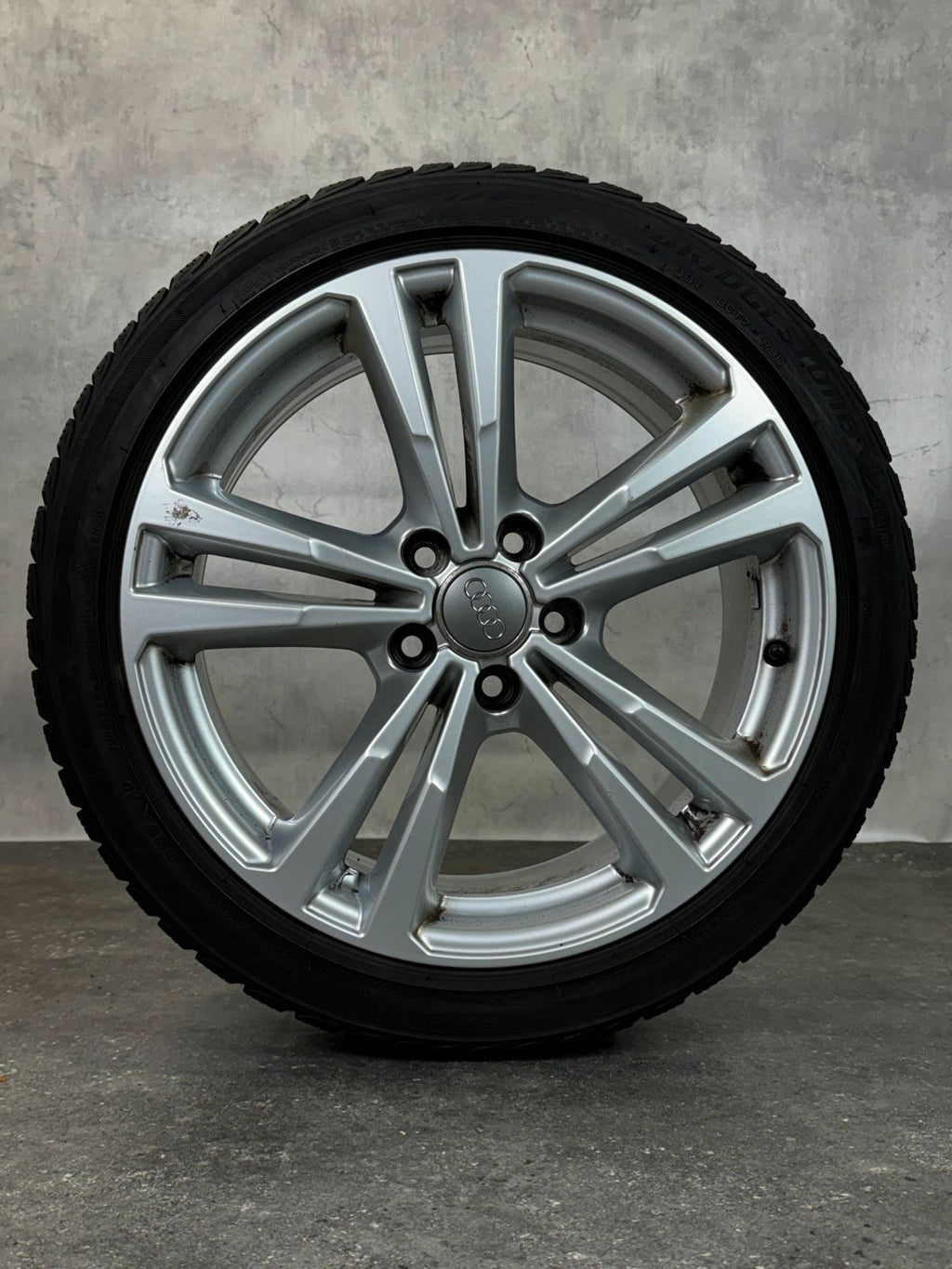 Original 18 Zoll Audi A3 S3 8V Winterräder 8V0601025AJ