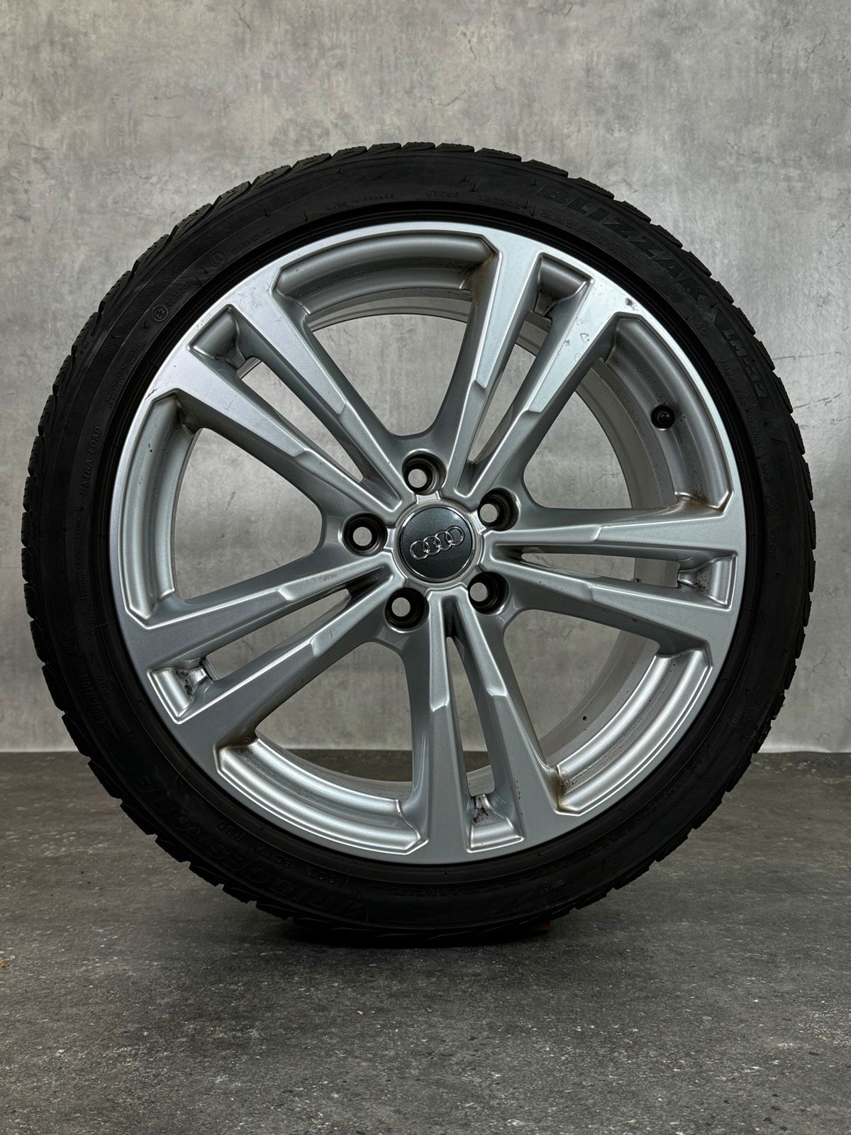 Original 18 Zoll Audi A3 S3 8V Winterräder 8V0601025AJ