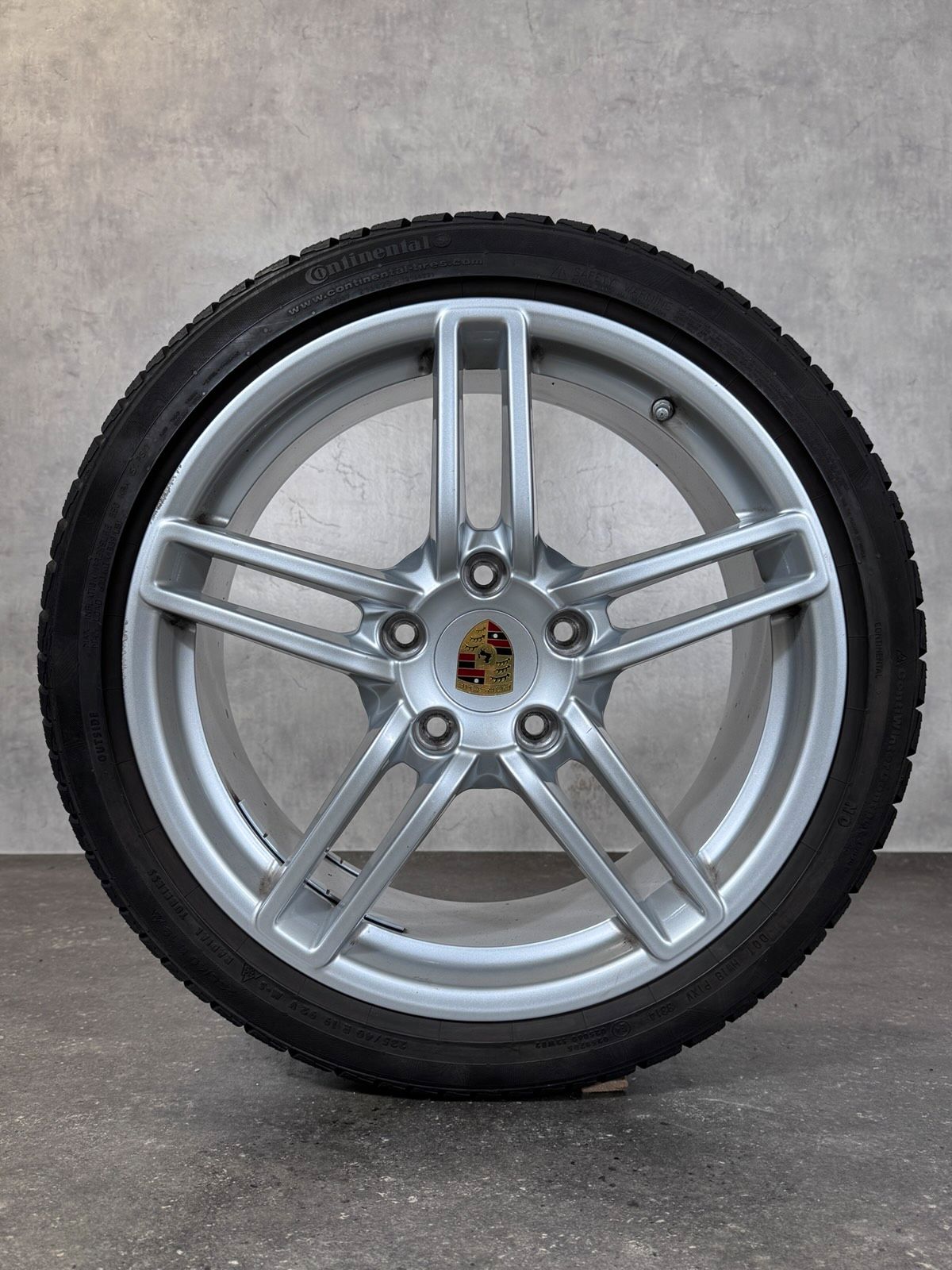 Original 19 Zoll Porsche 991 Carrera S C2 Winterreifen Winterräde