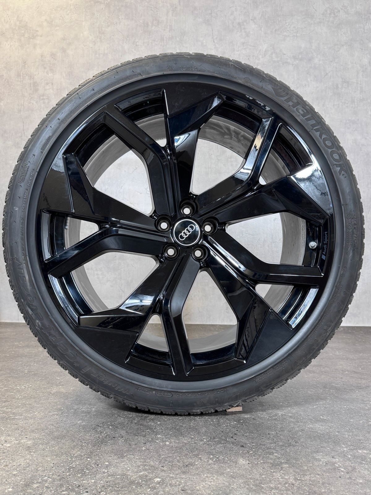 Original 23 Zoll Audi Sport RSQ8 RS Q8 Winterräder 4M8601025AP