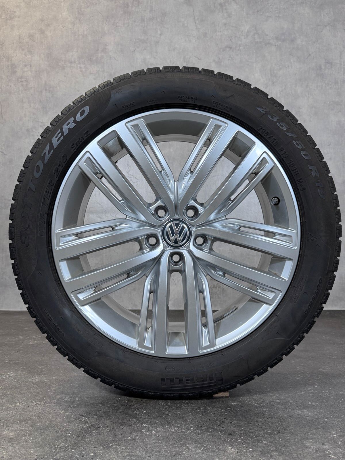 ORIGINAL 19 ZOLL VW TIGUAN 5NA II AUCKLAND WINTERRÄDER 5NA601025N