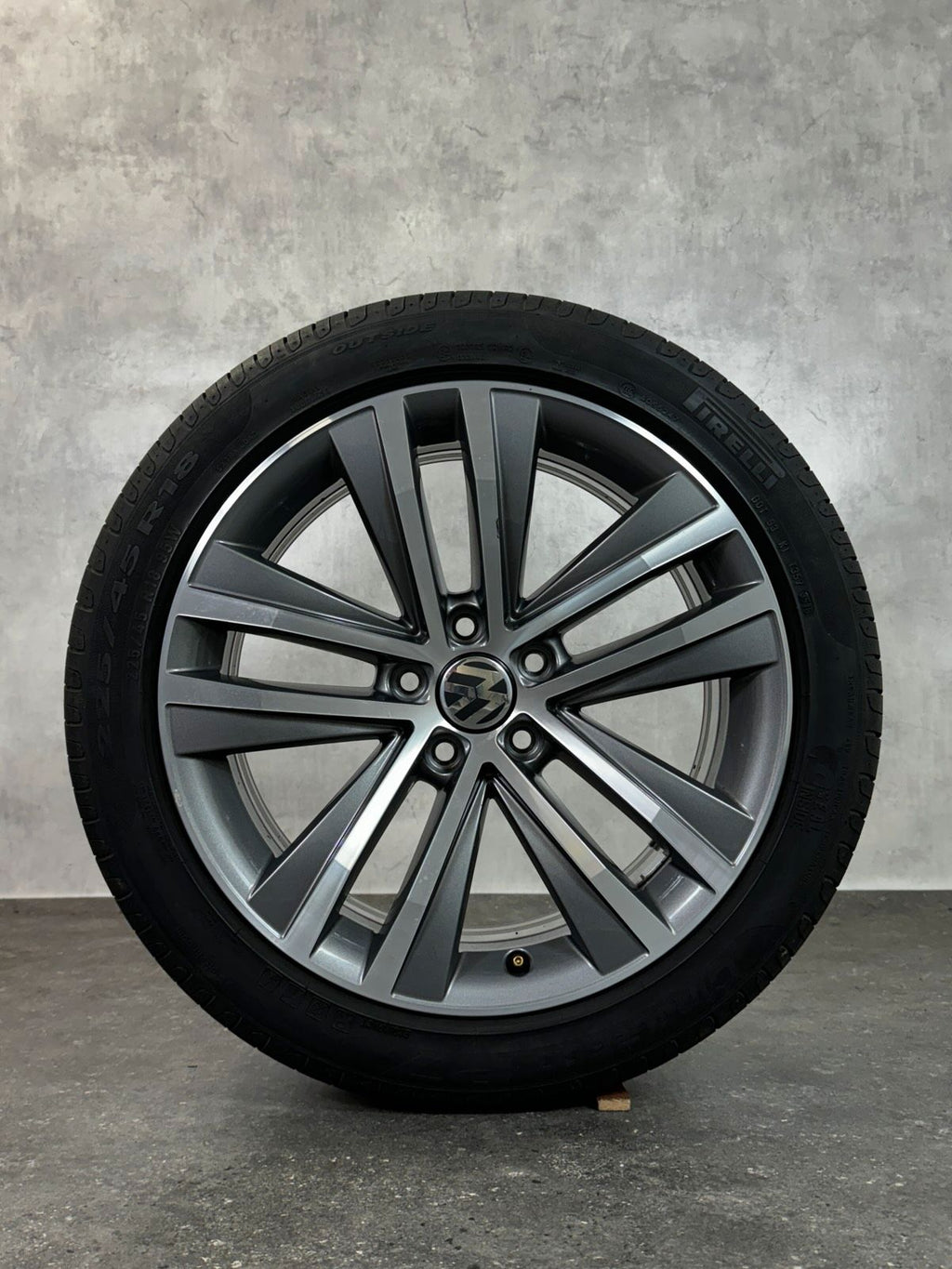 ORIGINAL 18 ZOLL VW SHARAN SEAT ALHAMBRA TOULAN SOMMERRÄDER