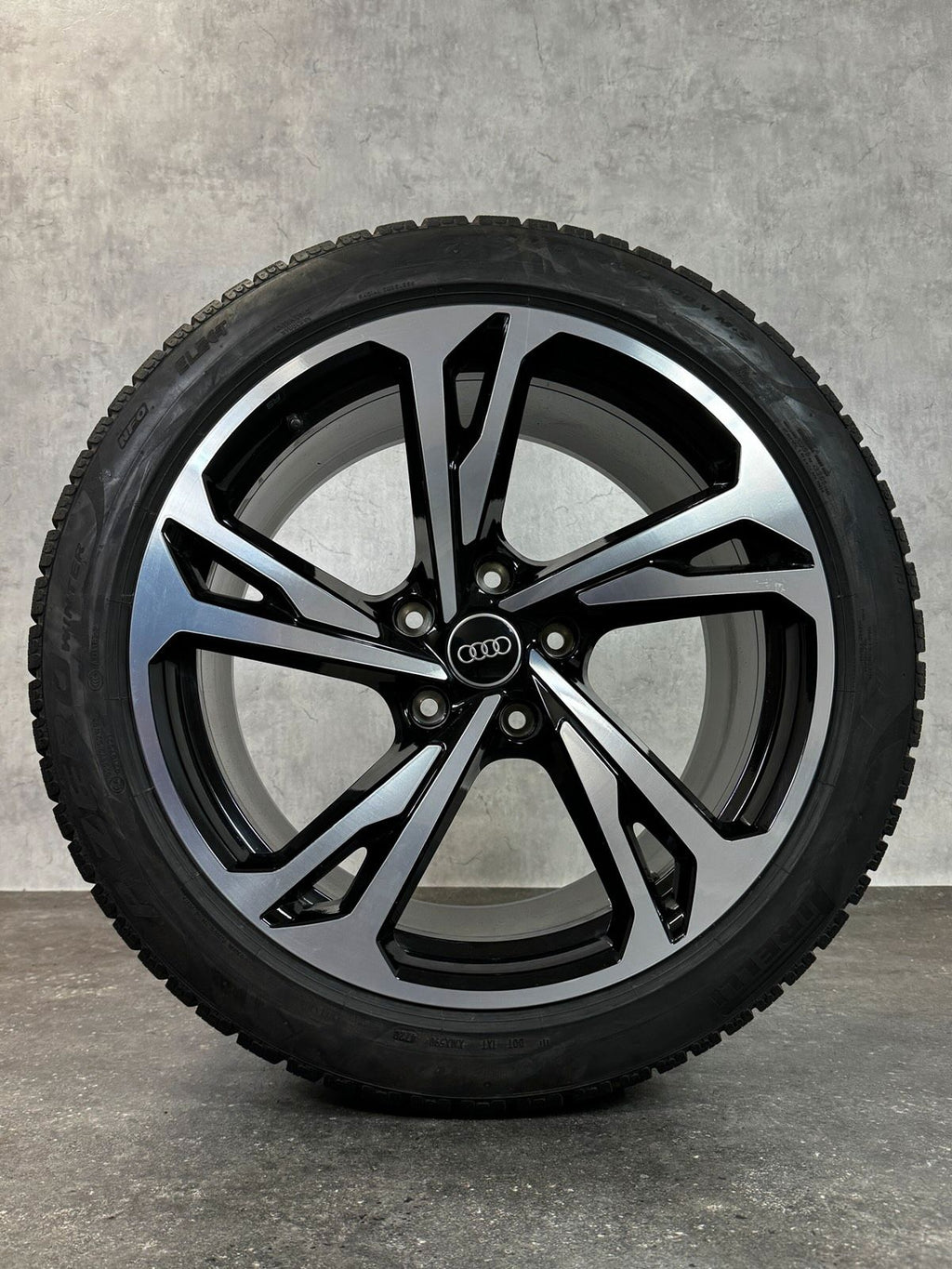 ORIGINAL 20 ZOLL AUDI E-TRON RS FW 4J3601025AP WINTERRÄDER