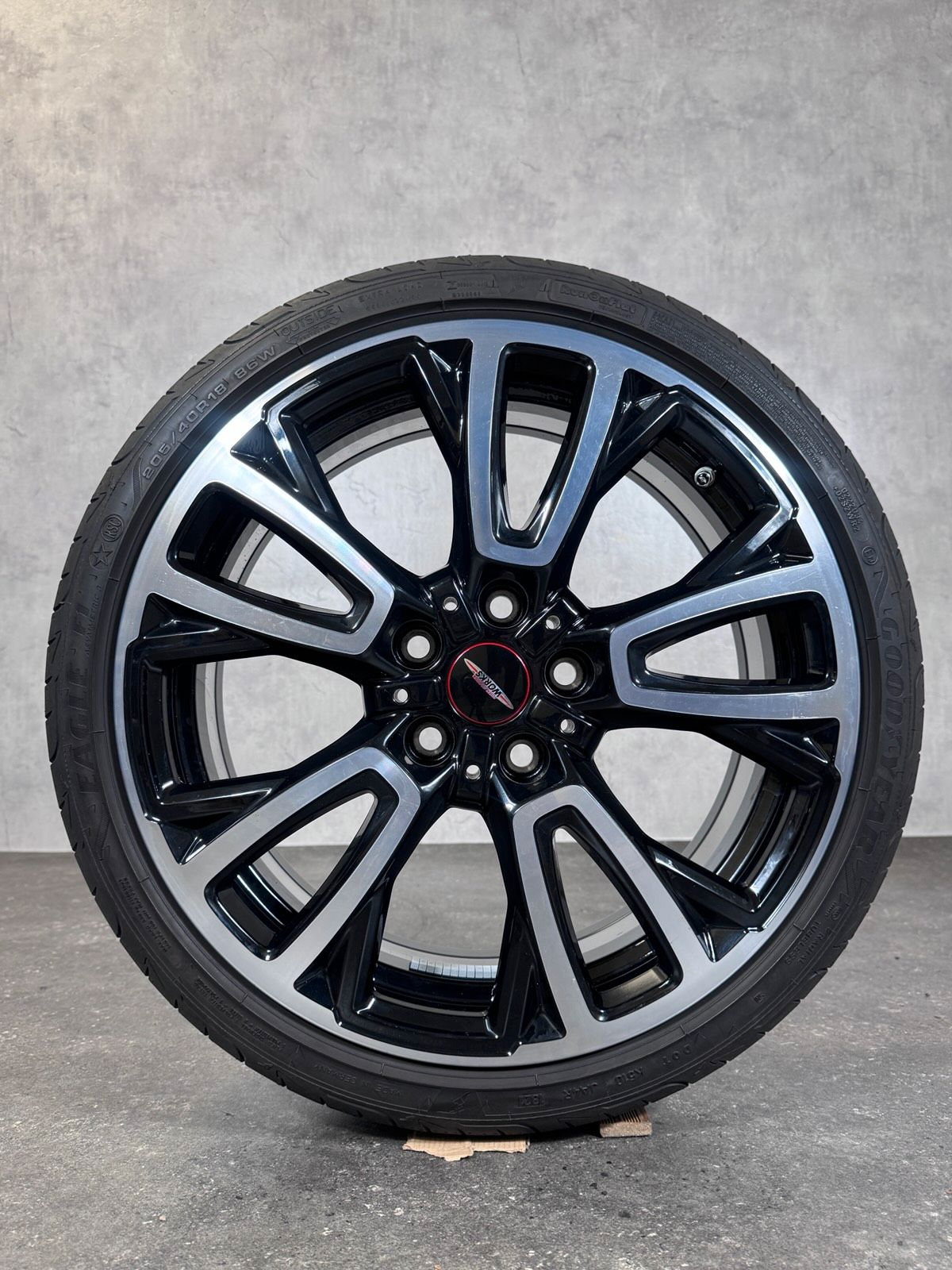 ORIGINAL 18 ZOLL MINI F56 F55 F57 JCW CIRCUIT SPOKE 902 SOMMER