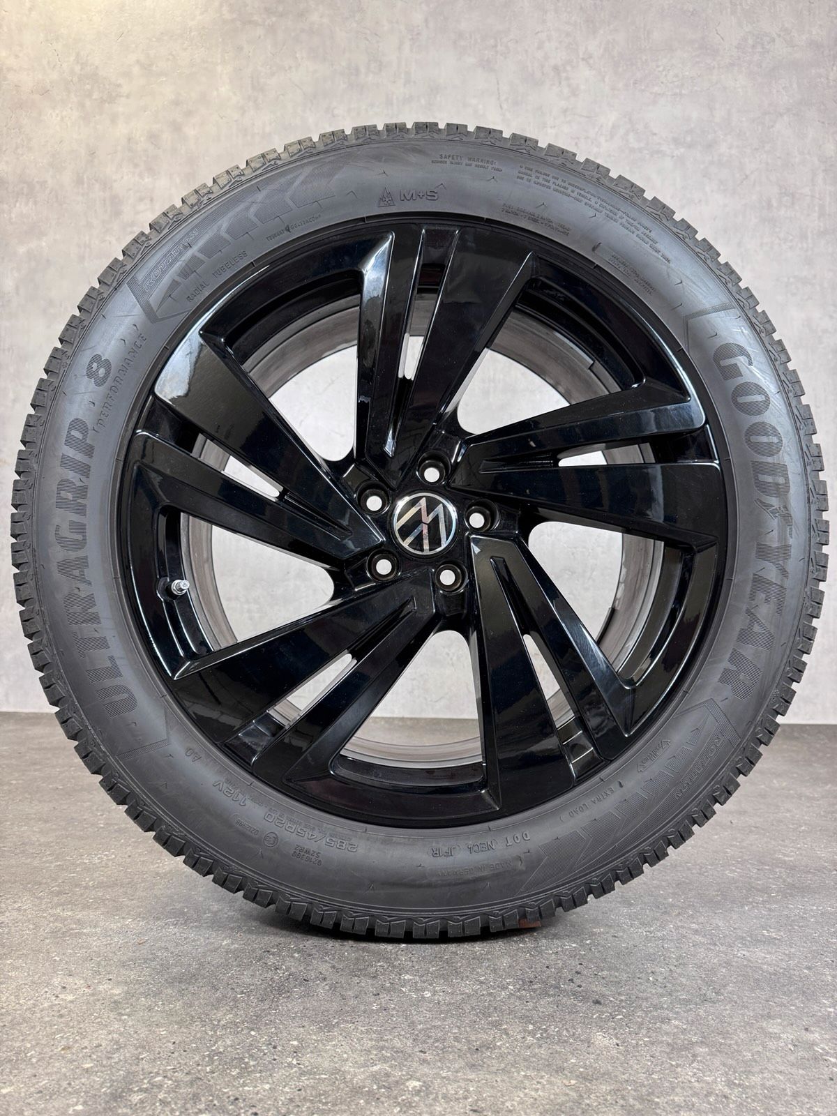 ORIGINAL 20 ZOLL VW TOUAREG III CR NEVADA WINTERRÄDER 760601025S