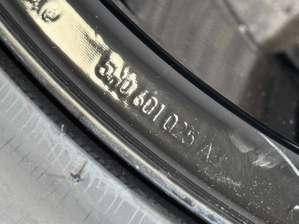 NEU ORIGINAL 19 ZOLL VW GOLF 8 VIII R BLACK WARMENAU SOMMERRÄDER