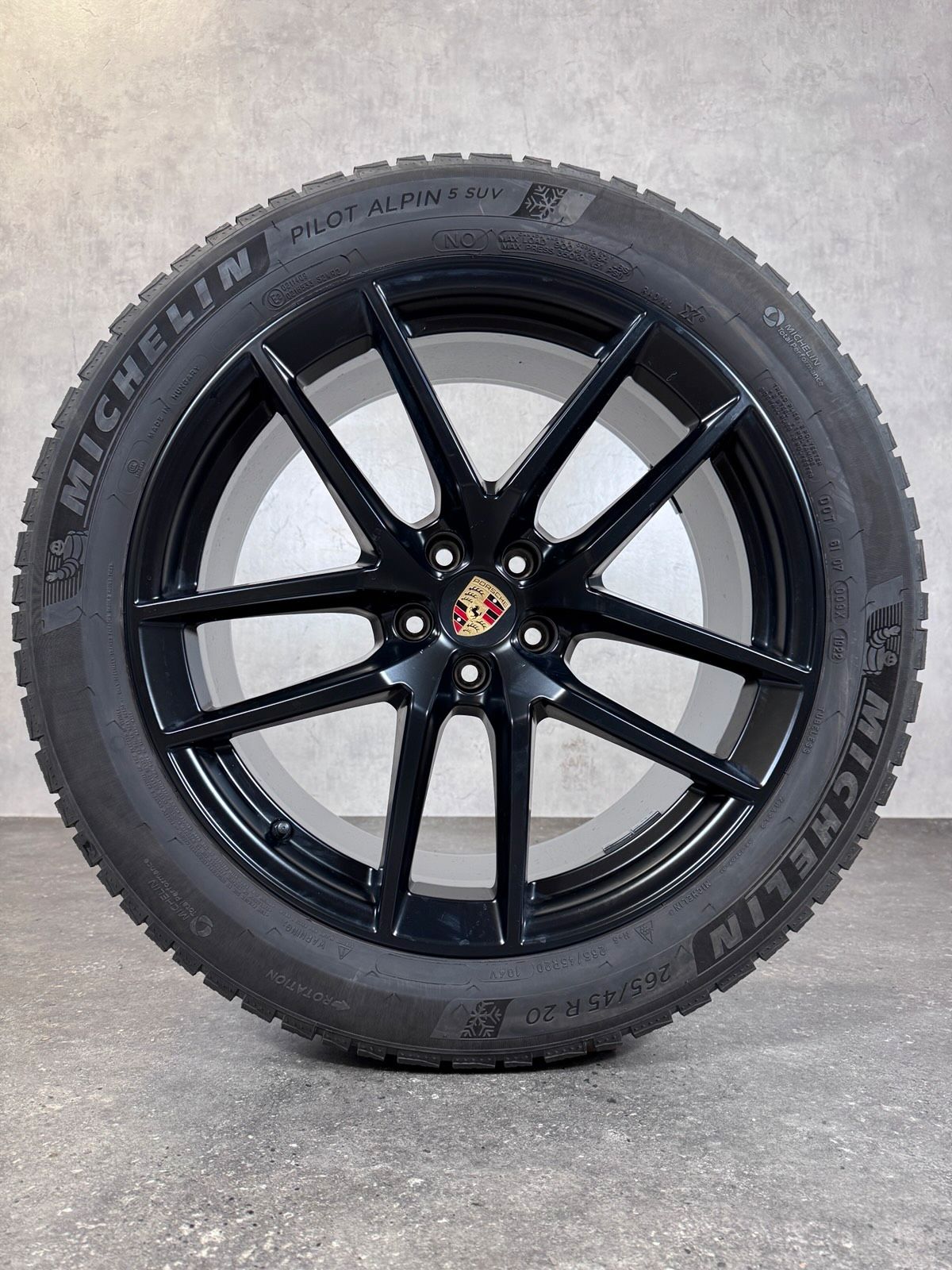 ORIGINAL 20 ZOLL PORSCHE MACAN III 3 S GTS WINTERRÄDER 95B04465