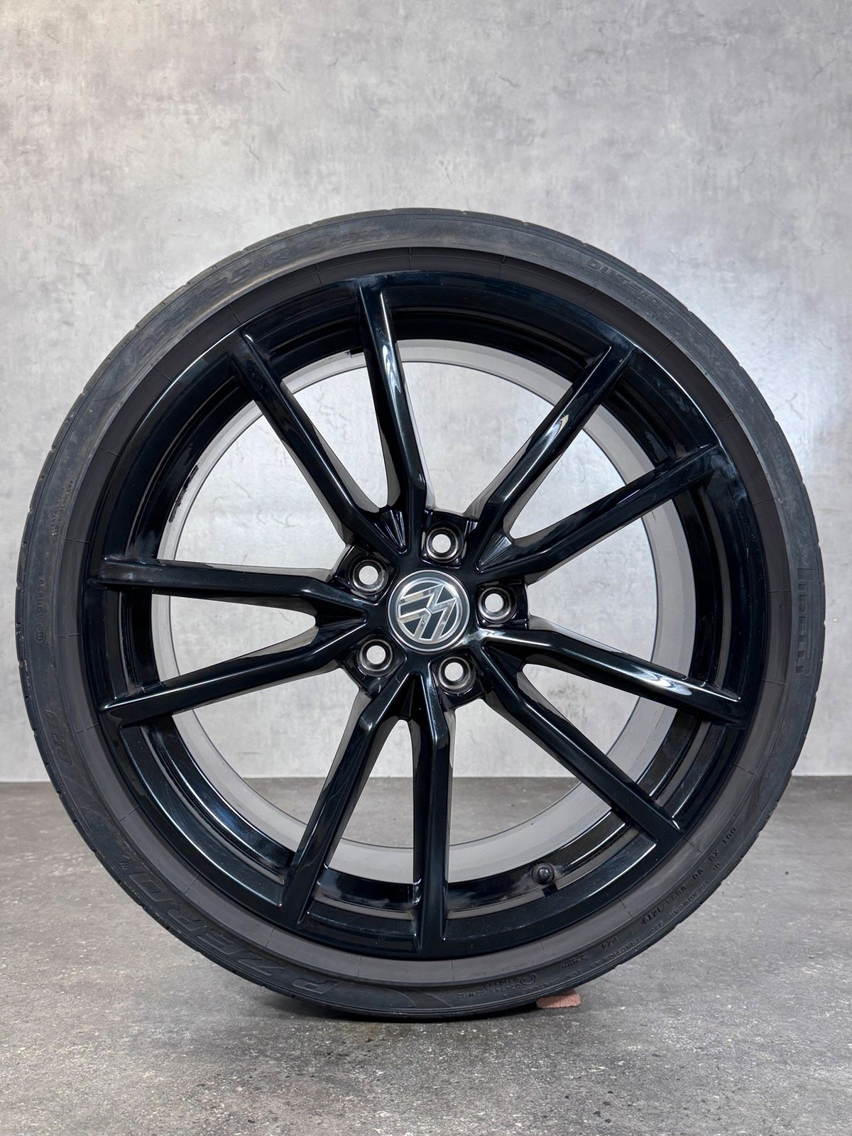 ORIGINAL 19 ZOLL VW GOLF 7 VII R PRETORIA FELGEN 5G0601025AJ