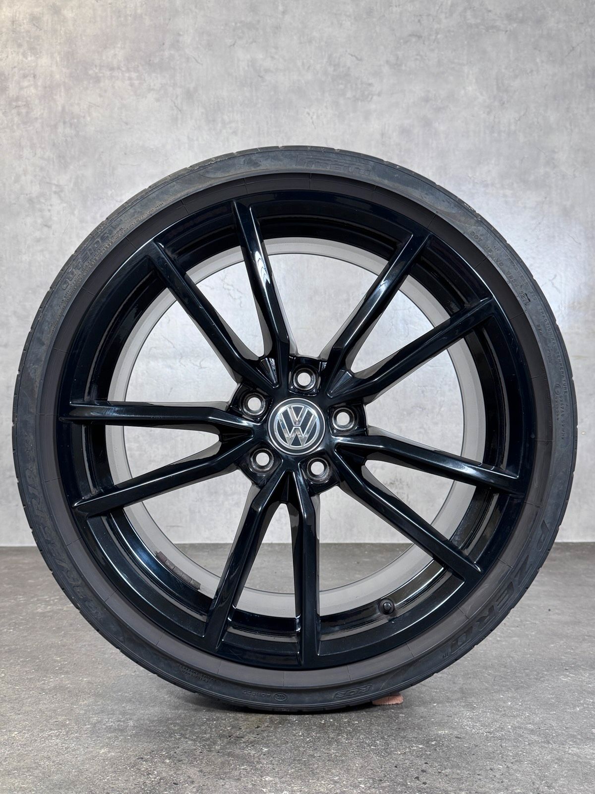 ORIGINAL 19 ZOLL VW GOLF 7 VII R PRETORIA FELGEN 5G0601025AJ