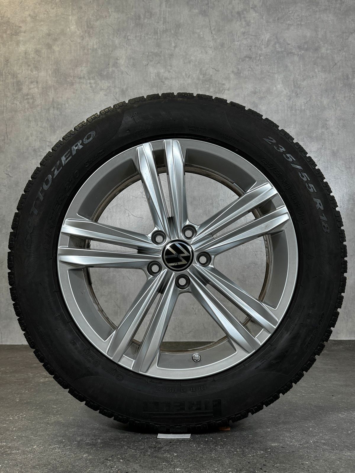 ORIGINAL 17 ZOLL VW TIGUAN II AD1 SEBRING 5NA601025M WINTERRÄDER