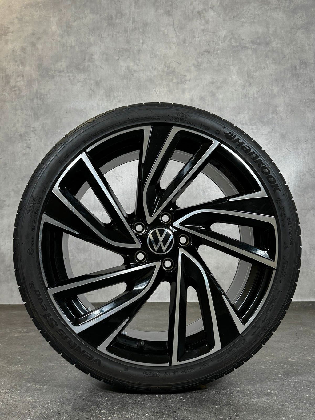 ORIGINAL 19 ZOLL VW GOLF 8 VIII ADELAIDE 5H0601025R FELGEN SOMMER