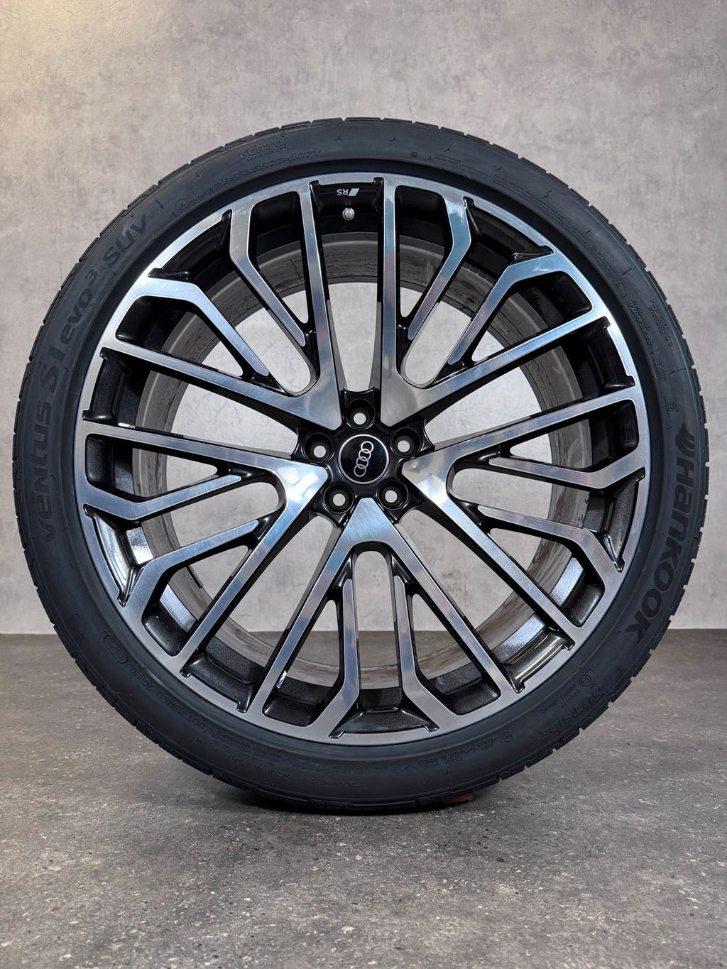 NEU ORIGINAL 23 ZOLL AUDI Q8 SQ8 4M8601025BN SOMMERRÄDER RS Q8