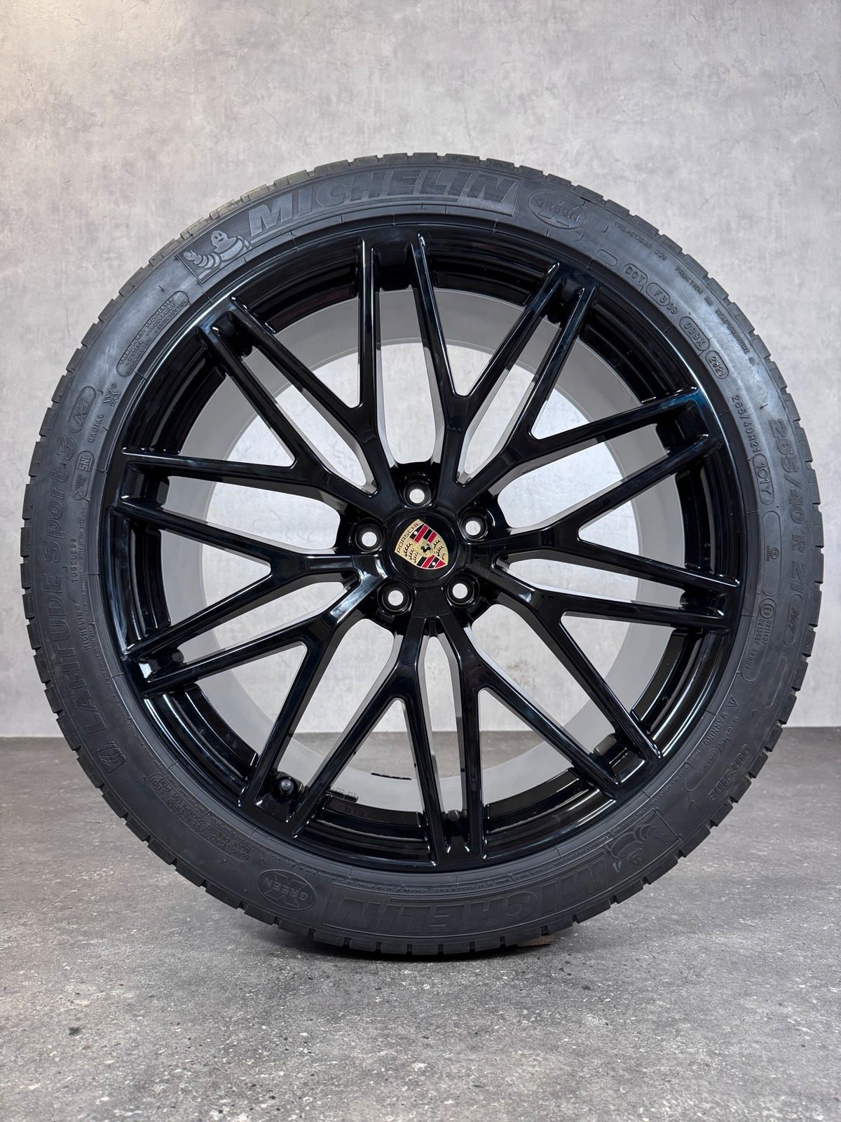 ORIGINAL 21 ZOLL PORSCHE MACAN III 95B RS SPYDER SOMMERRÄDER