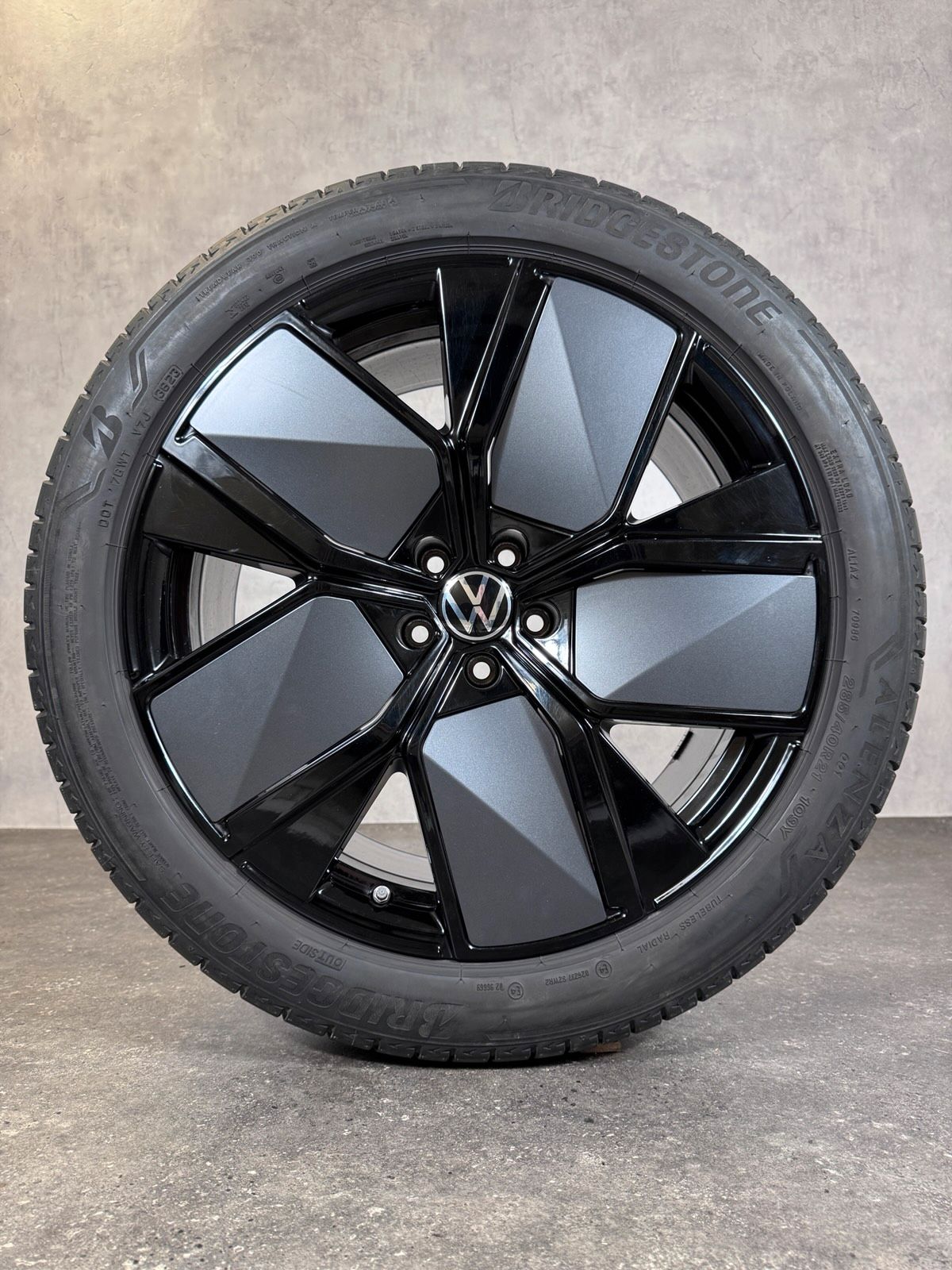 ORIGINAL 21 ZOLL VW TOUAREG III CR LEEDS SOMMERRÄDER 760601025AJ