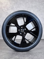 NEU ORIGINAL 19 ZOLL VW PASSAT 3J B9 LEEDS SOMMERRÄDER 3J0601025R