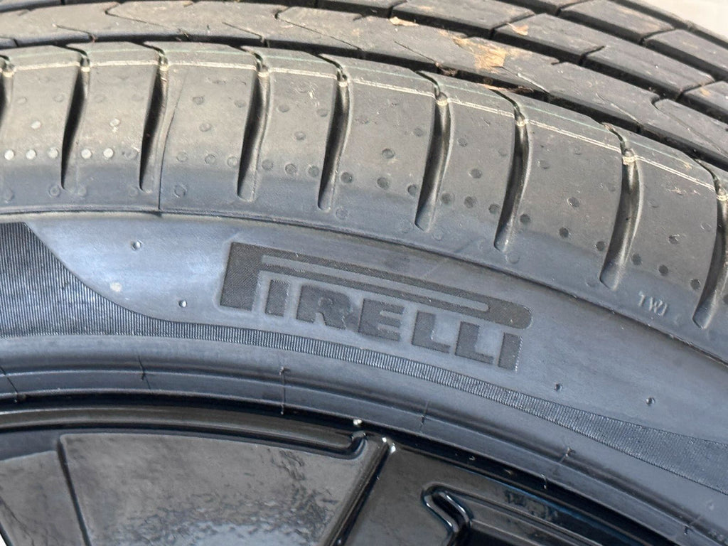 NEU ORIGINAL 19 ZOLL VW PASSAT 3J B9 LEEDS SOMMERRÄDER 3J0601025R