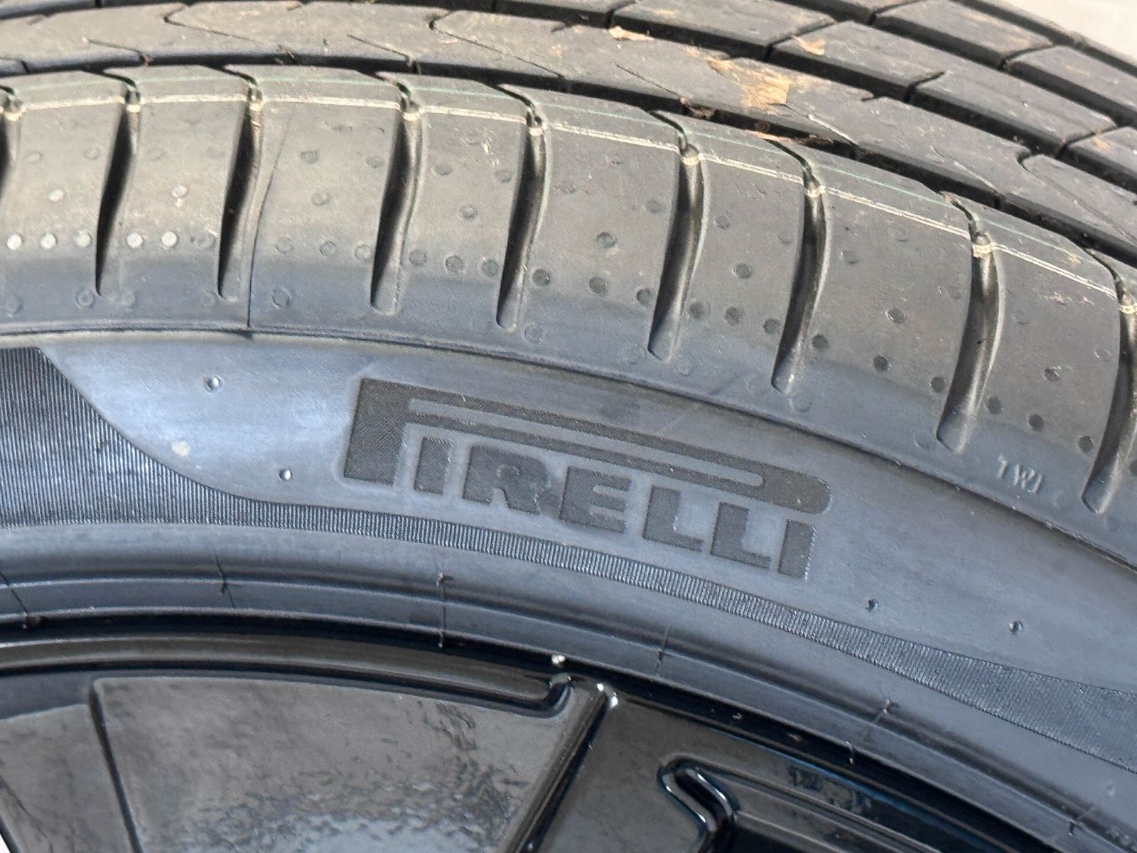 NEU ORIGINAL 19 ZOLL VW PASSAT 3J B9 LEEDS SOMMERRÄDER 3J0601025R