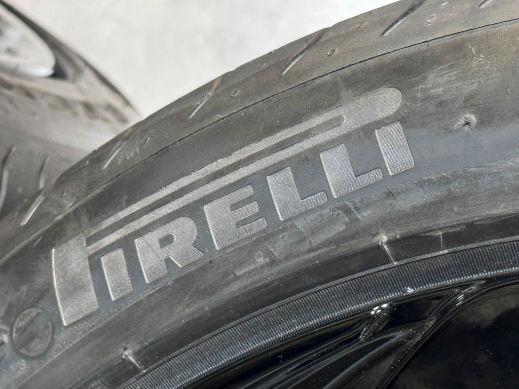 NEU ORIGINAL 22 ZOLL BENTLEY BENTAYGA AV1 36A601025BT CA SOMMER