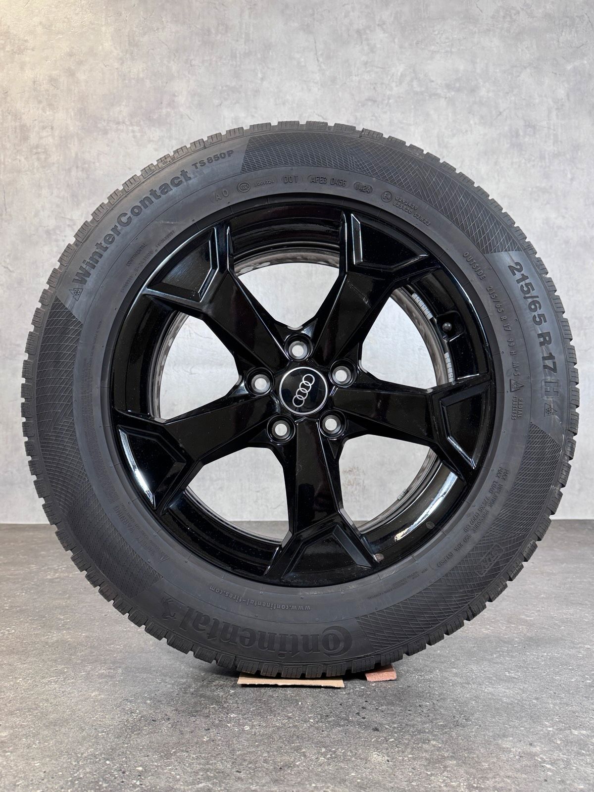 ORIGINAL 17 ZOLL AUDI Q3 F3 WINTERRÄDER WINTERREIFEN 83A071497