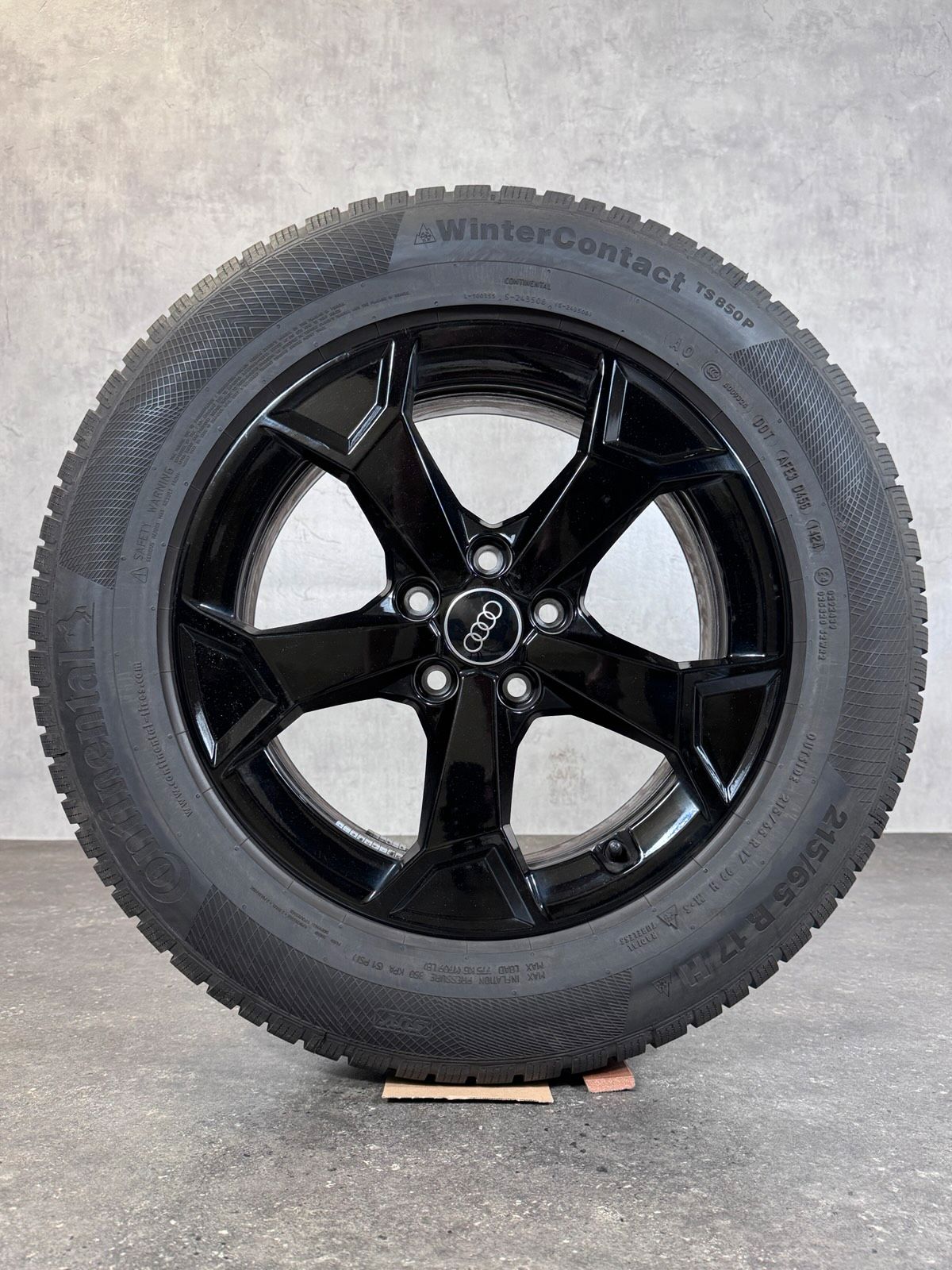 ORIGINAL 17 ZOLL AUDI Q3 F3 WINTERRÄDER WINTERREIFEN 83A071497