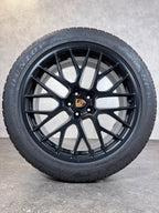 ORIGINAL 20 ZOLL PORSCHE MACAN 95B RS SPYDER FELGEN WINTERREIFEN