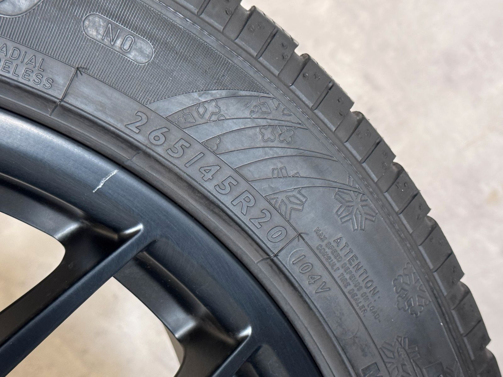 ORIGINAL 20 ZOLL PORSCHE MACAN 95B RS SPYDER FELGEN WINTERREIFEN