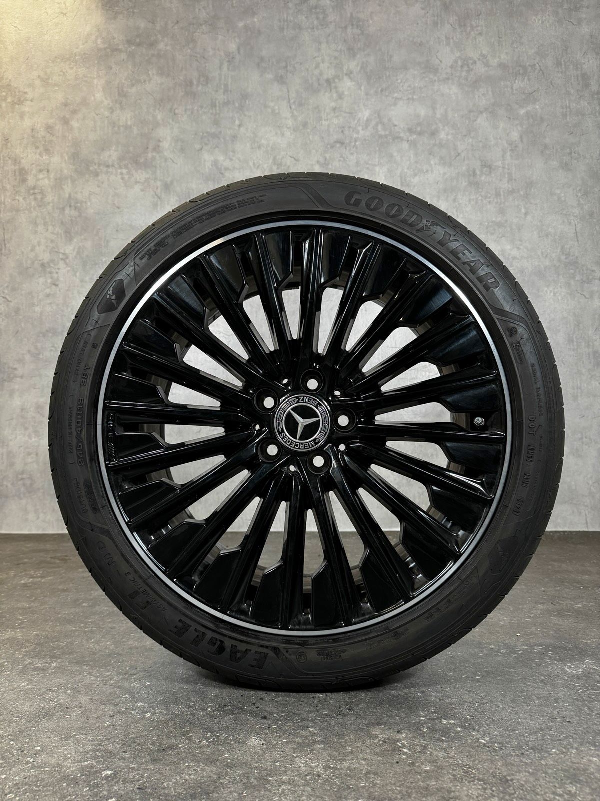 ORIGINAL 19 ZOLL MERCEDES CLE C236 W236 AMG SOMMERRÄDER FELGEN