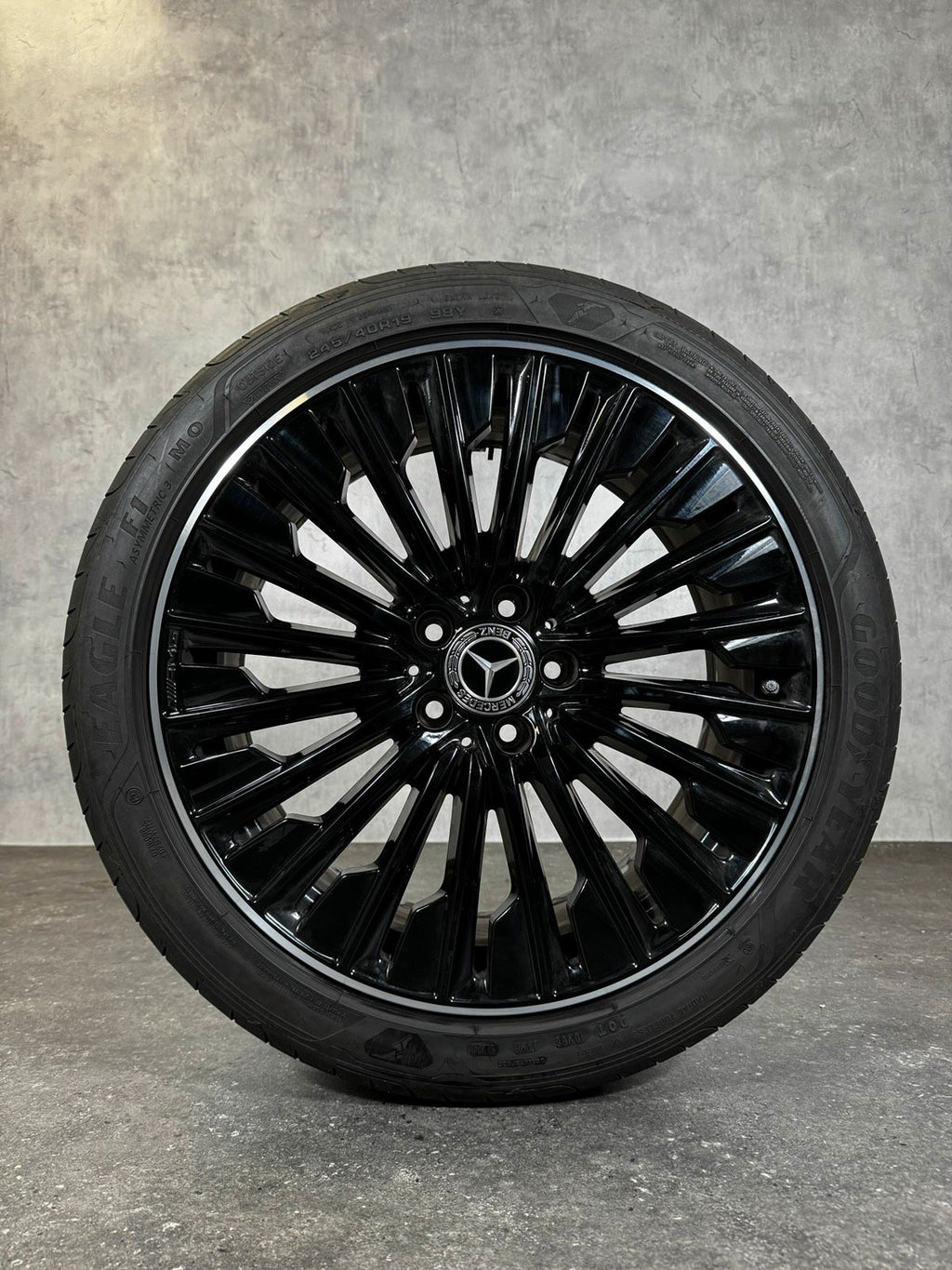 ORIGINAL 19 ZOLL MERCEDES CLE C236 W236 AMG SOMMERRÄDER FELGEN