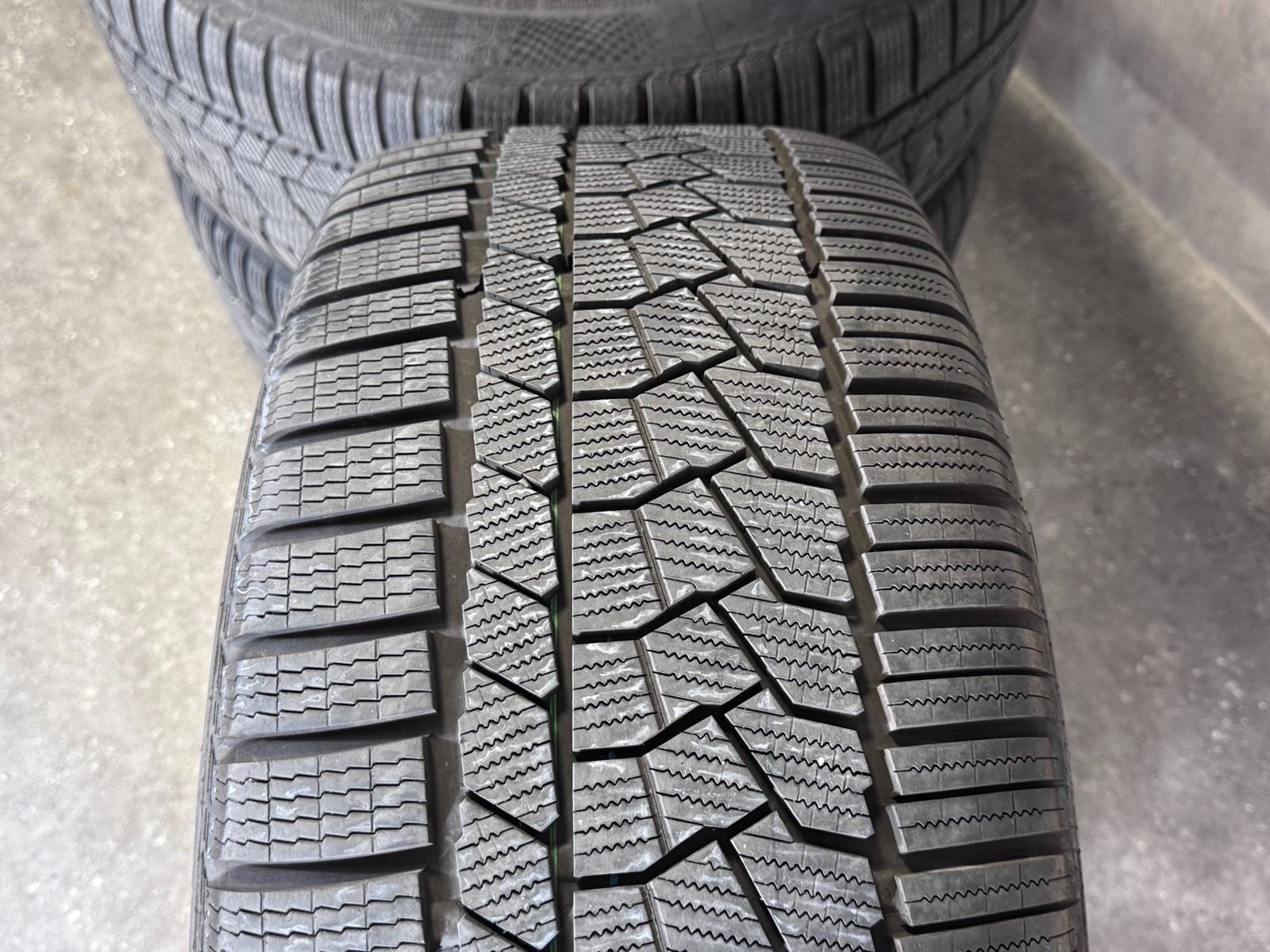 ORIGINAL 22 ZOLL MERCEDES G63 W463 W465 WINTERRÄDER FELGEN KREUZ
