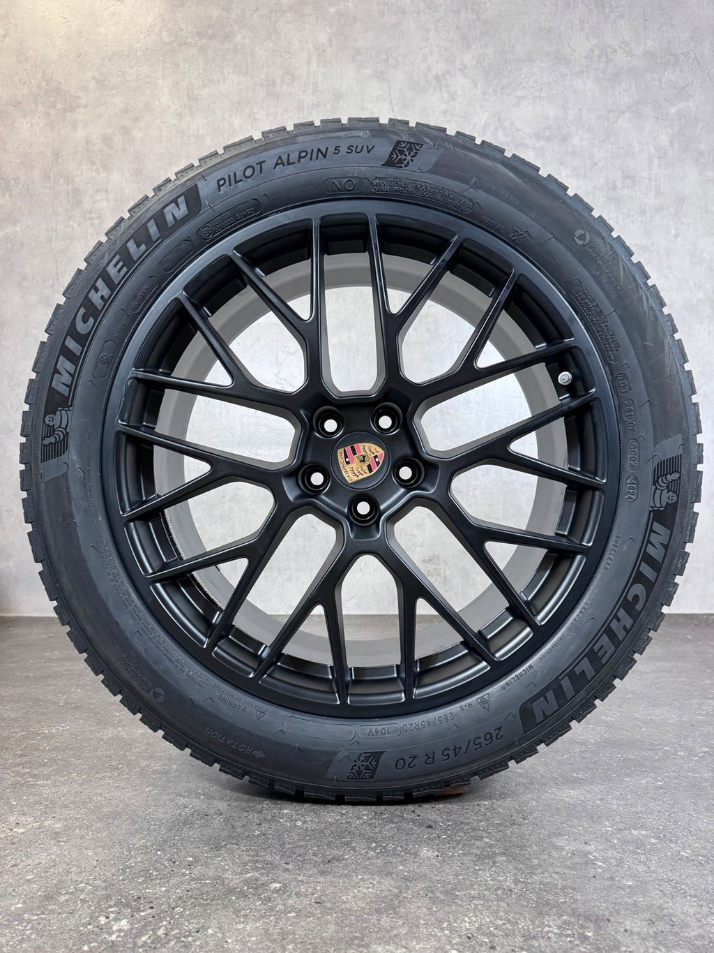 NEU ORIGINAL 20 ZOLL PORSCHE MACAN RS SPYDER 95B WINTERRÄDER